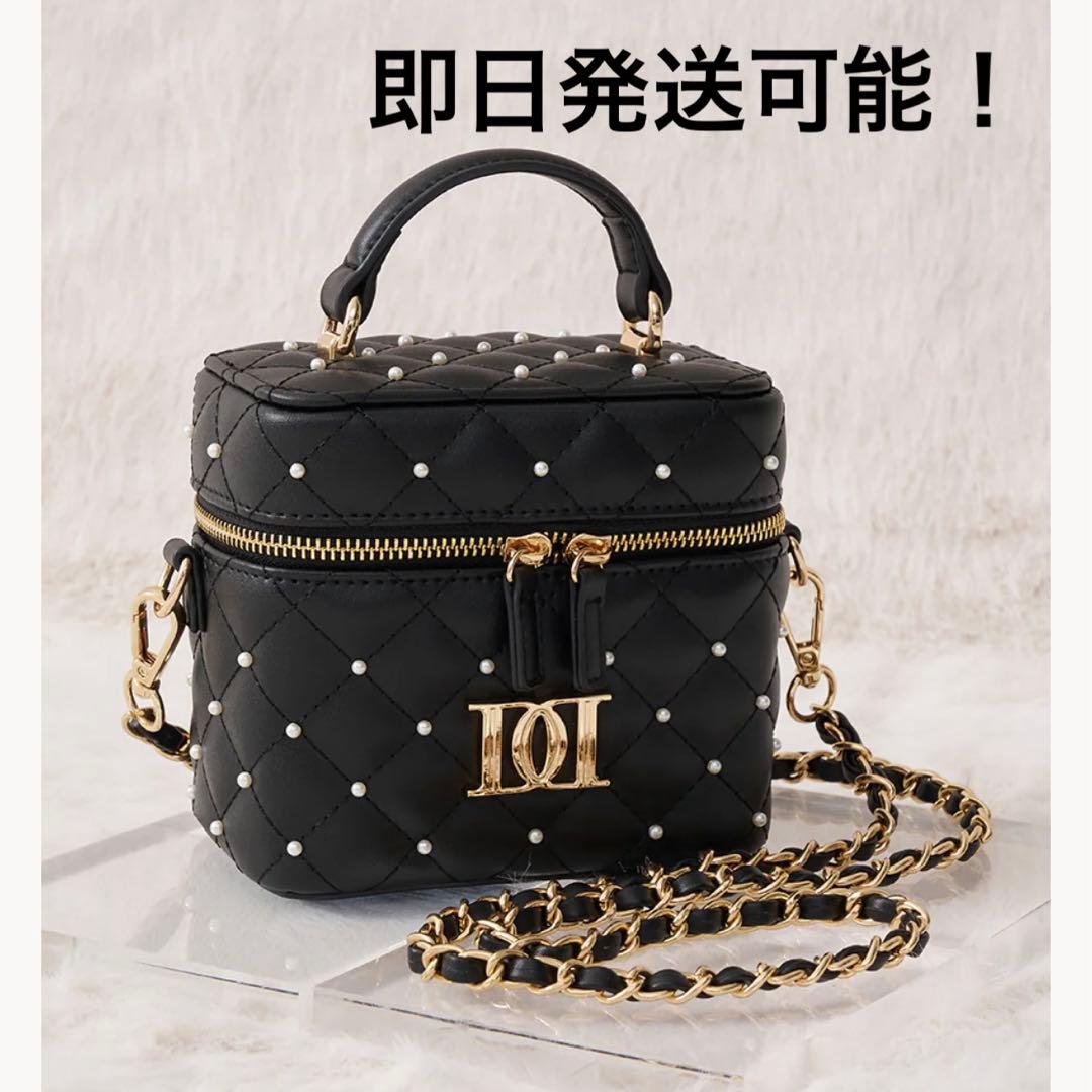 Darich【ゴールドパーツ】 キルティングパールスクエアミニバッグ BLK