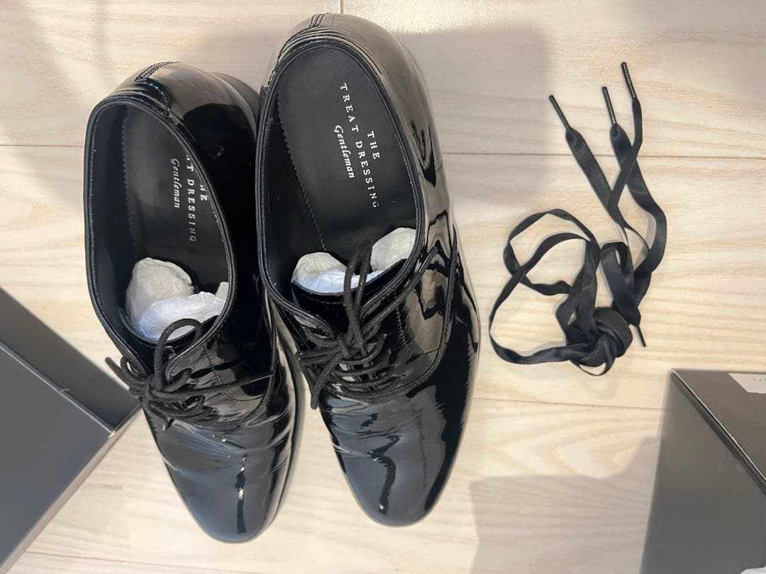 トリートドレッシング エナメルシューズ THE TREAT DRESSING - メルカリ