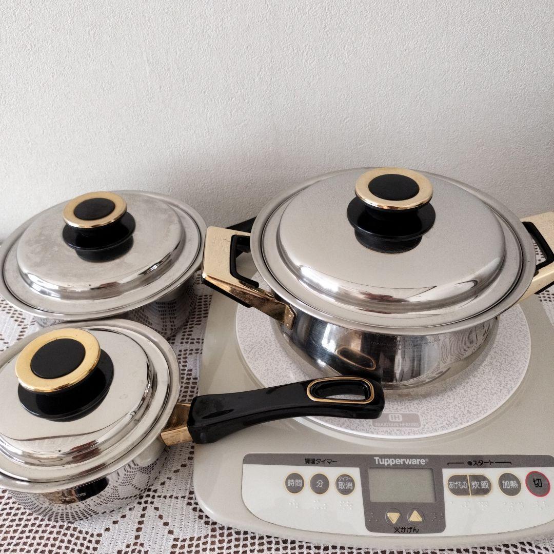タッパーウェアTupperware　レインボークッカー3点　卓上IH調理器 タッパーウェア レインボークッカー26cm 浅鍋 レシピ本つき未使用