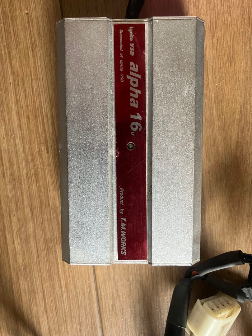 アクアNHP１０用　T.M.WORKS 点火装置 BLTZサンクションkit