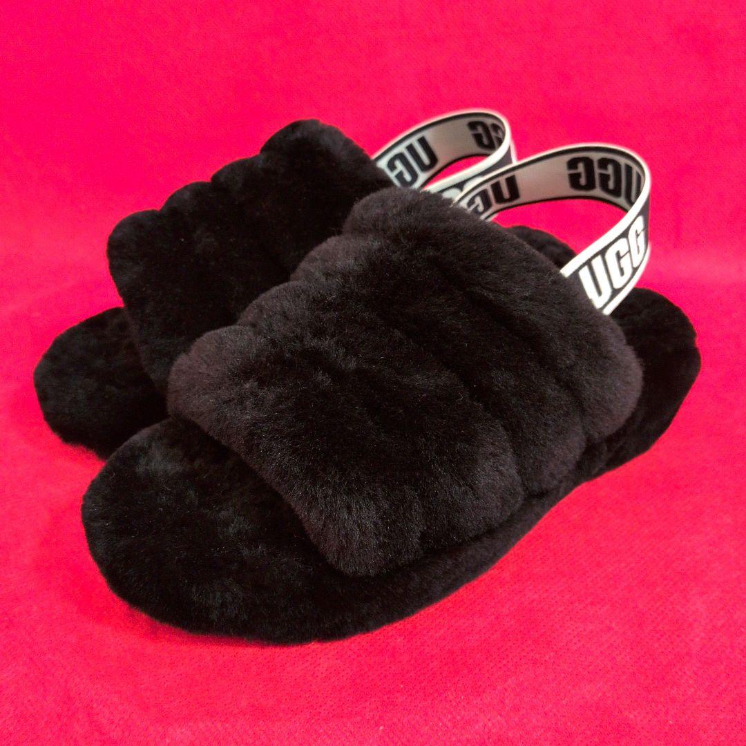 未使用】UGGファーサンダル FLUFF YEAH SLIDE✨️モコモコ✨️ - メルカリ