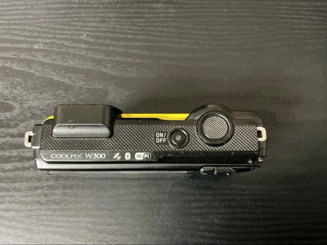 ジャンク品本体のみ】NikonCOOLPIXW300イエロー防水カメラ4K対応