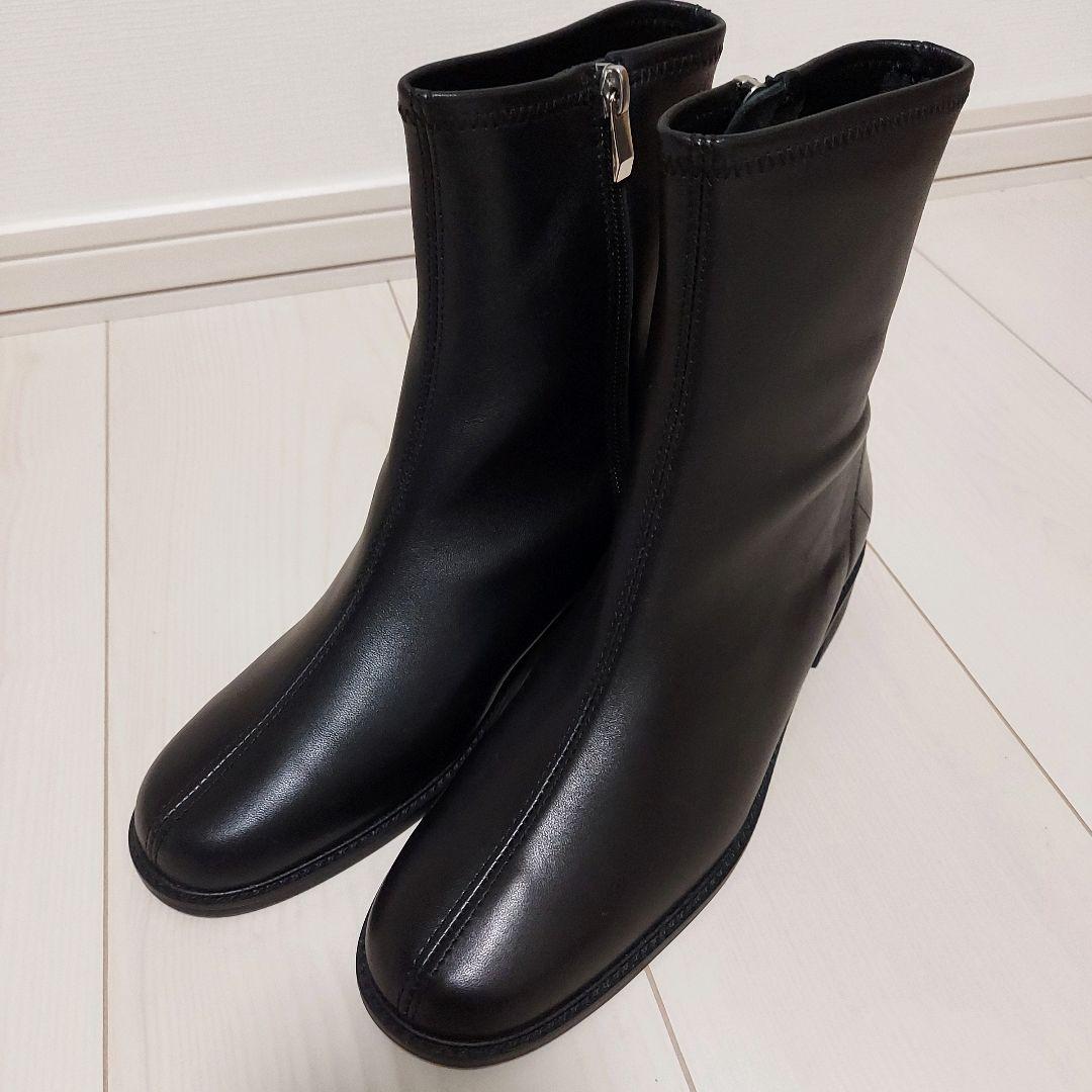 あい213　新品 nouer ラムレザーショートブーツ 23.5cm