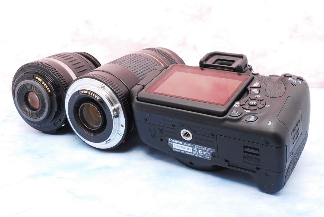 Canon Kiss X5☆超望遠レンズ付Wレンズ☆一眼レフカメラ☆S数極少