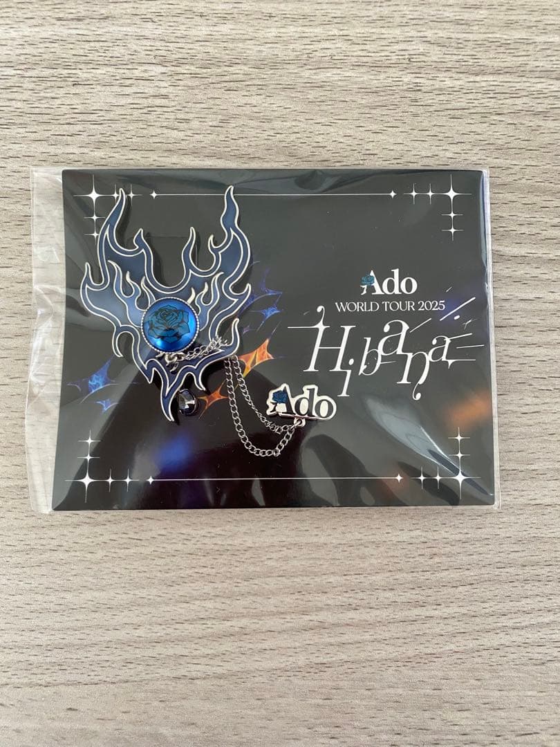 Ado WORLD TOUR 2025 Hibana VIP特典ブローチ - メルカリ