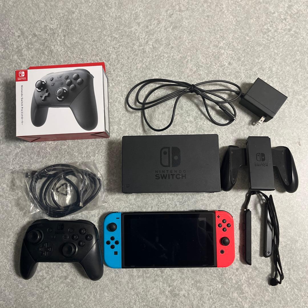 Nintendo Switch 本体/ジョイコン/充電器/プロコンなど付き Amazon.co.jp: FiSound Nintendo Switch充電器スタンド Swich OLED充電