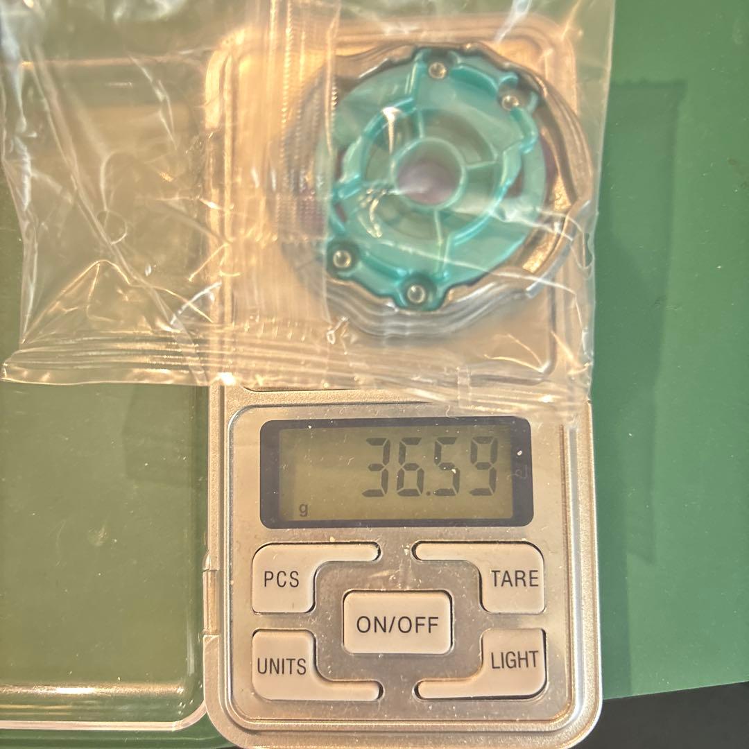 ベイブレードX ワイバーンホバー 2-80GN dmmくじA賞 重量級 - メルカリ