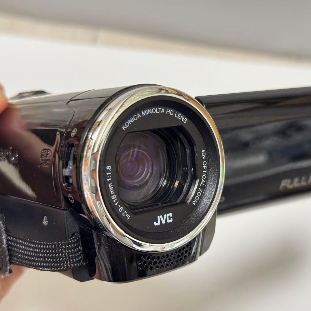 美品】JVC FULL HD GZ-E77 バッテリー4個付き - メルカリ