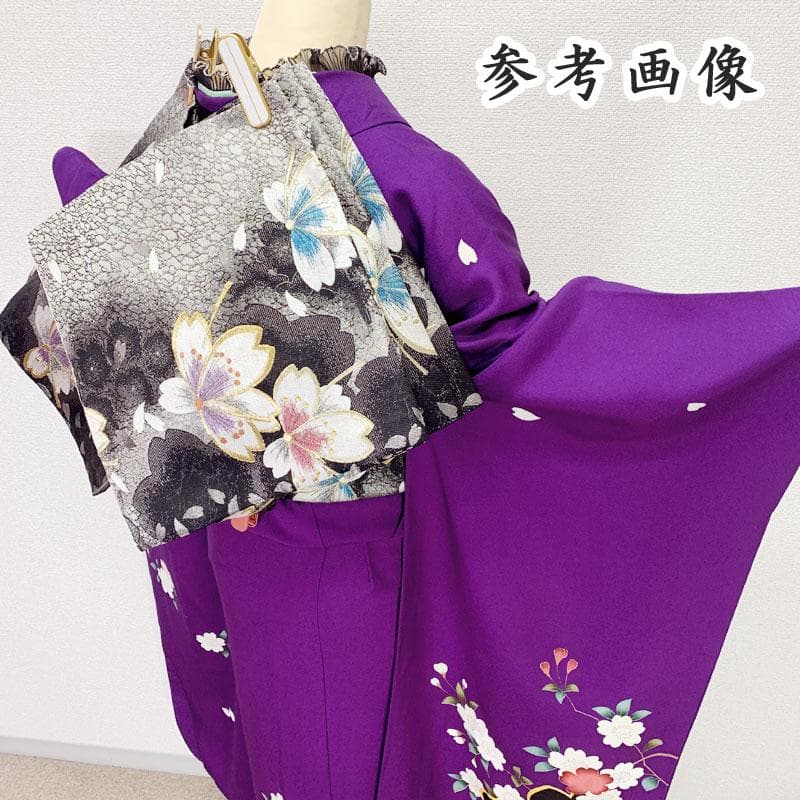 602z58☆振袖 身幅広め モダン 金彩 桜 濃い紫☆美品 成人式 結婚式
