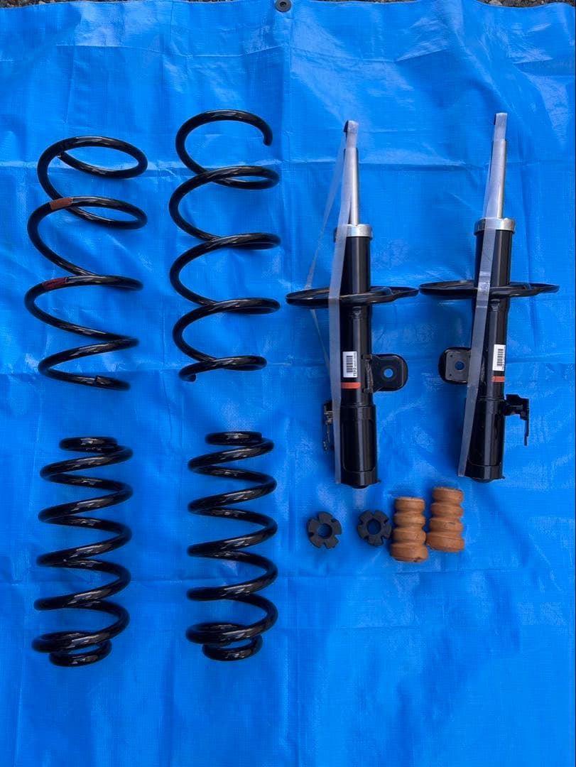 【新品外し】エスティマAHR20W純正スプリング・ショックアブソーバーセット 2026年最新】Yahoo!オークション -ahr20w エスティマハイブリッド 純正