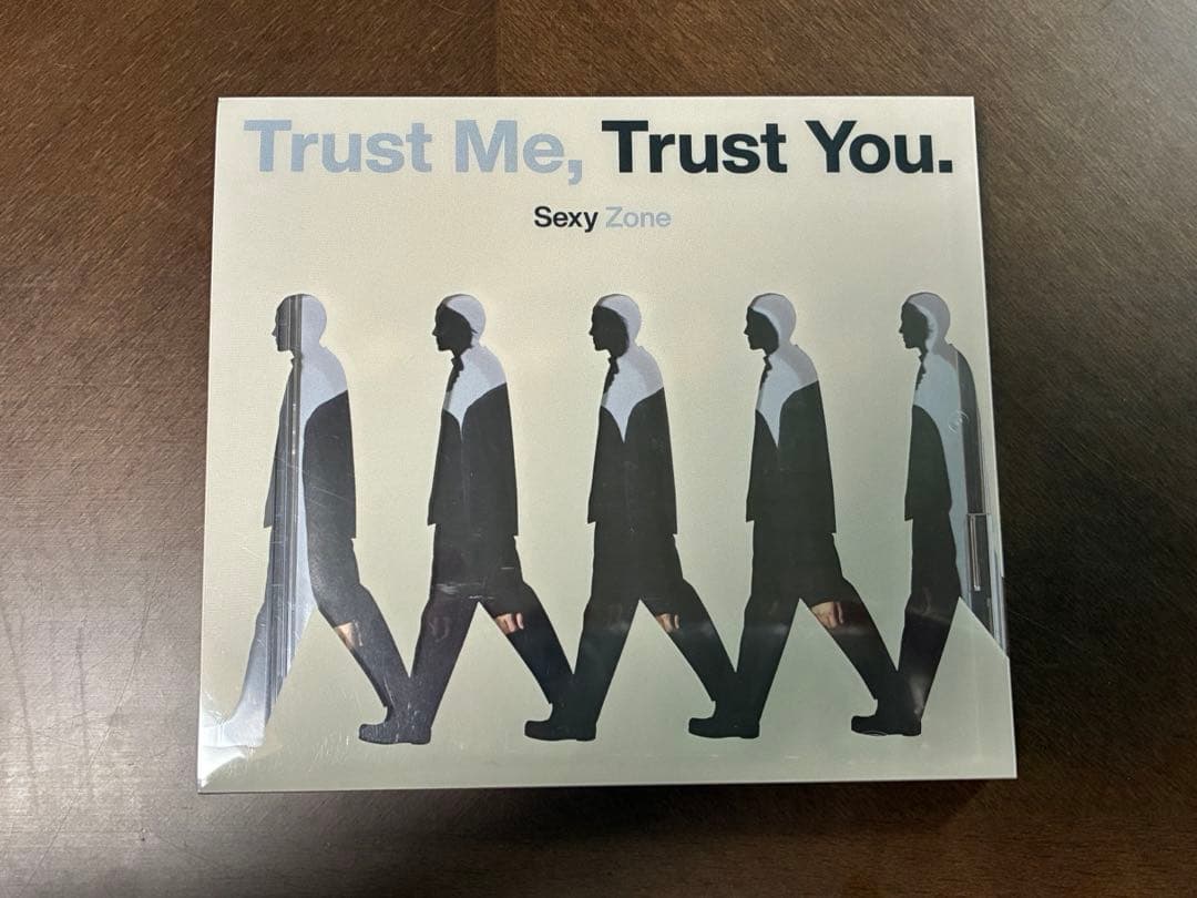 Sexy Zone Trust Me. Trust You. (DVD付き) - メルカリ