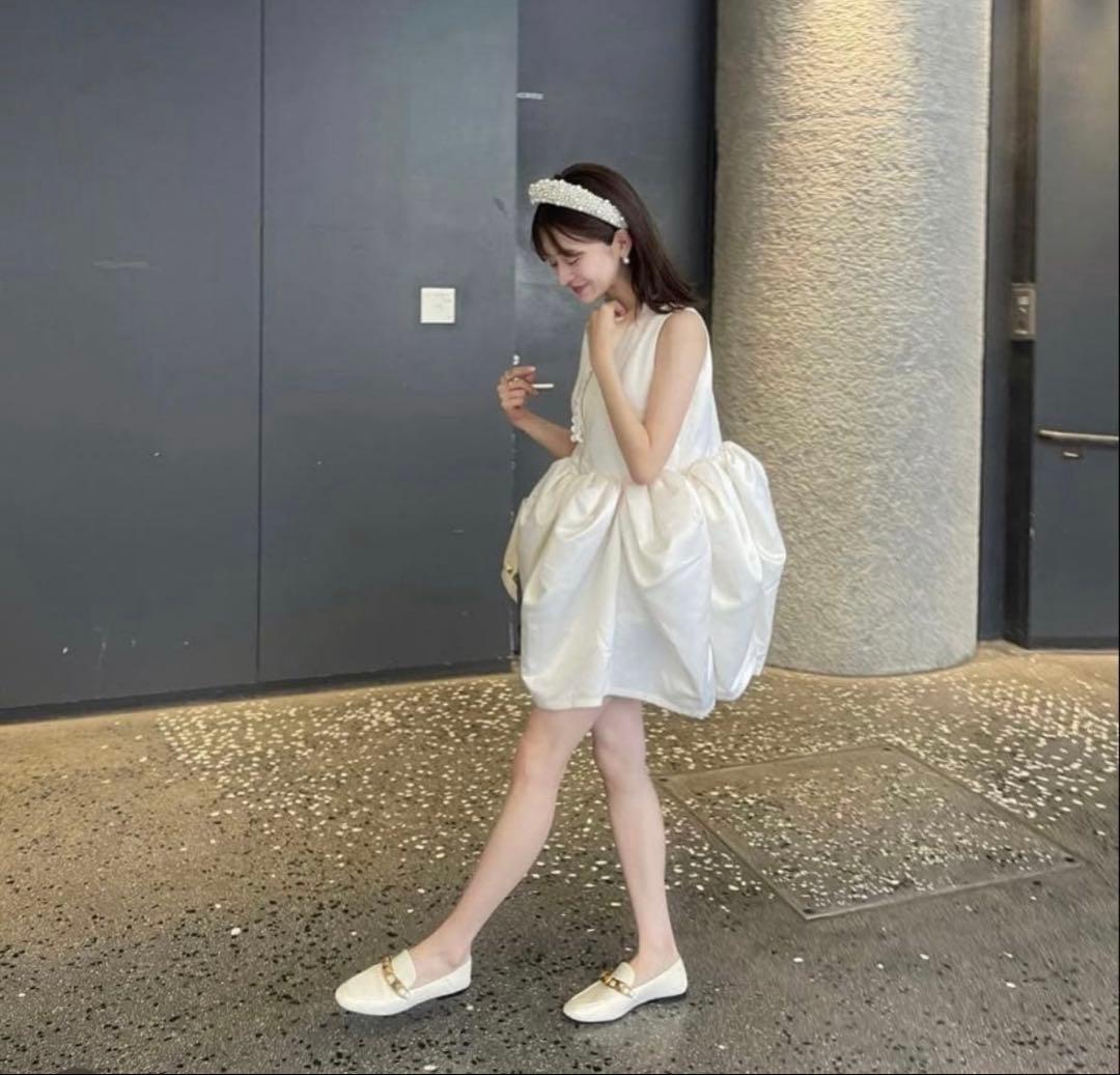 Bibiy. BIANCA DRESS アイボリー - メルカリ