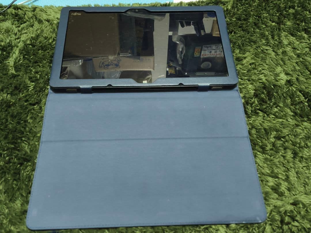 ARROWS TabシリーズCore i7＋8GBメモリ搭載 バッテリー不良】FUJITSU ArrowsTab Q738 Core i3 第七世代 メモリ4GB