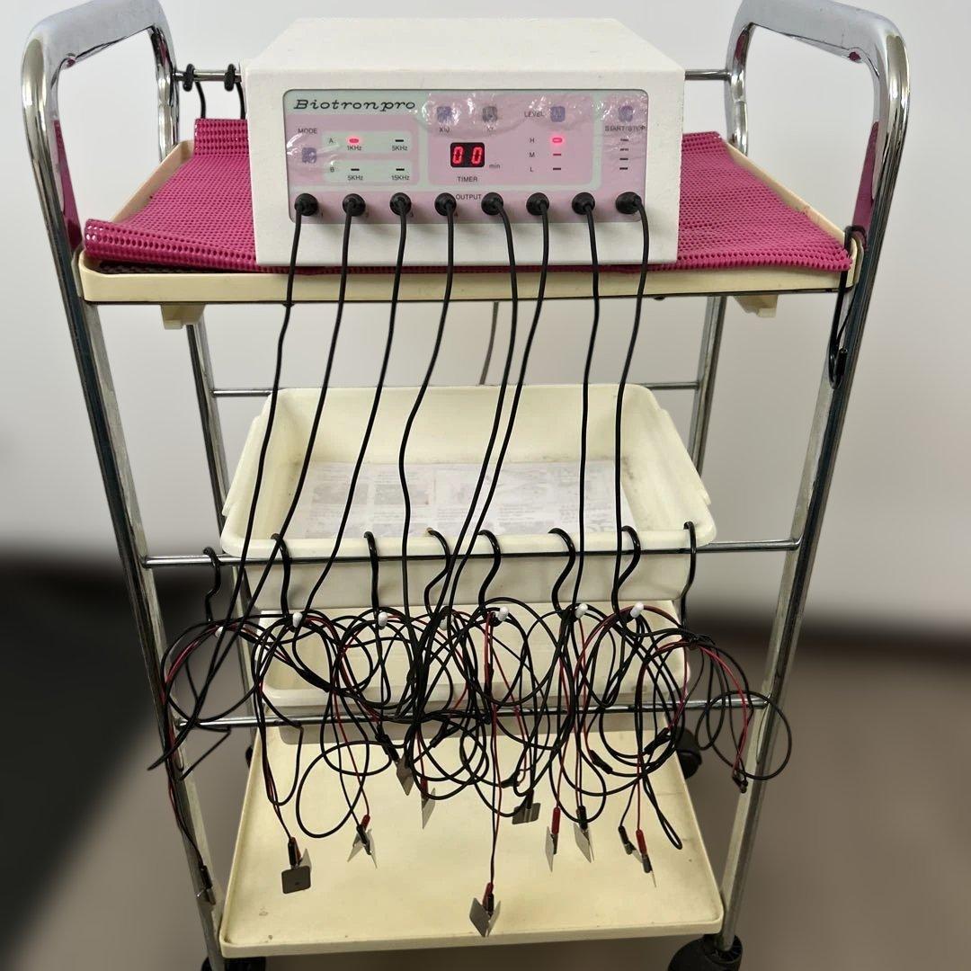 m*m様 バイオニックセルサー低周波 毛穴引き締め美顔器