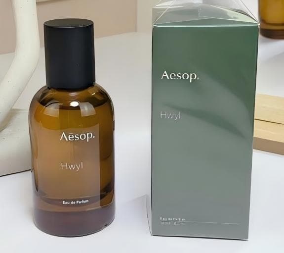 新品未开封 Aesop イソップ Hwyl ヒュイル オードパルファム 50ml