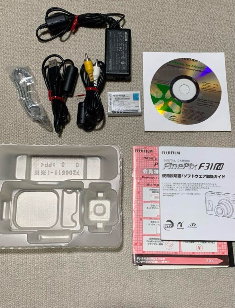 伝説の名機FINEPIX F31fd奇跡の超美品早い者勝ち（入手困難