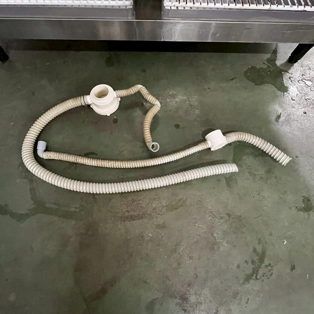 Fukushima 4ドア 業務用冷蔵庫 URD-40RMTA A1463 - メルカリ