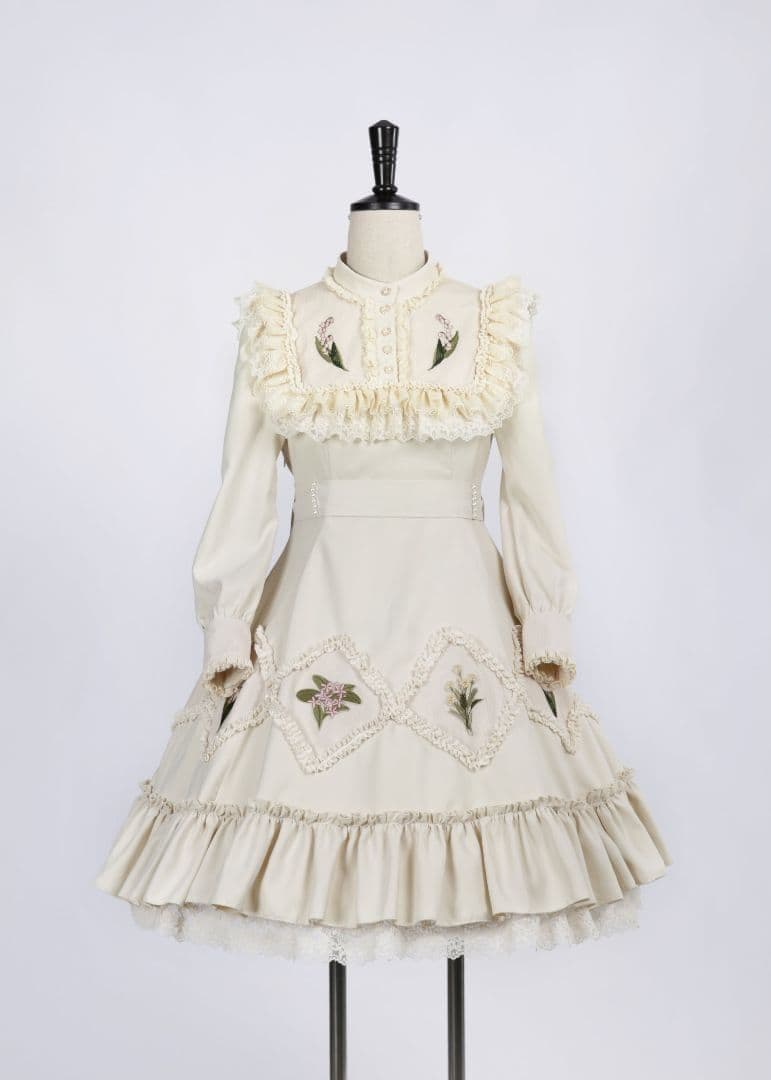 星箱Works すずらんのしおりワンピース 星箱Works すずらんのしおりワンピース - メルカリ