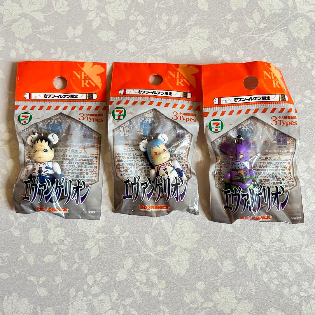 未開封】BE@RBRICK ストラップ エヴァンゲリオン 3点セット - メルカリ