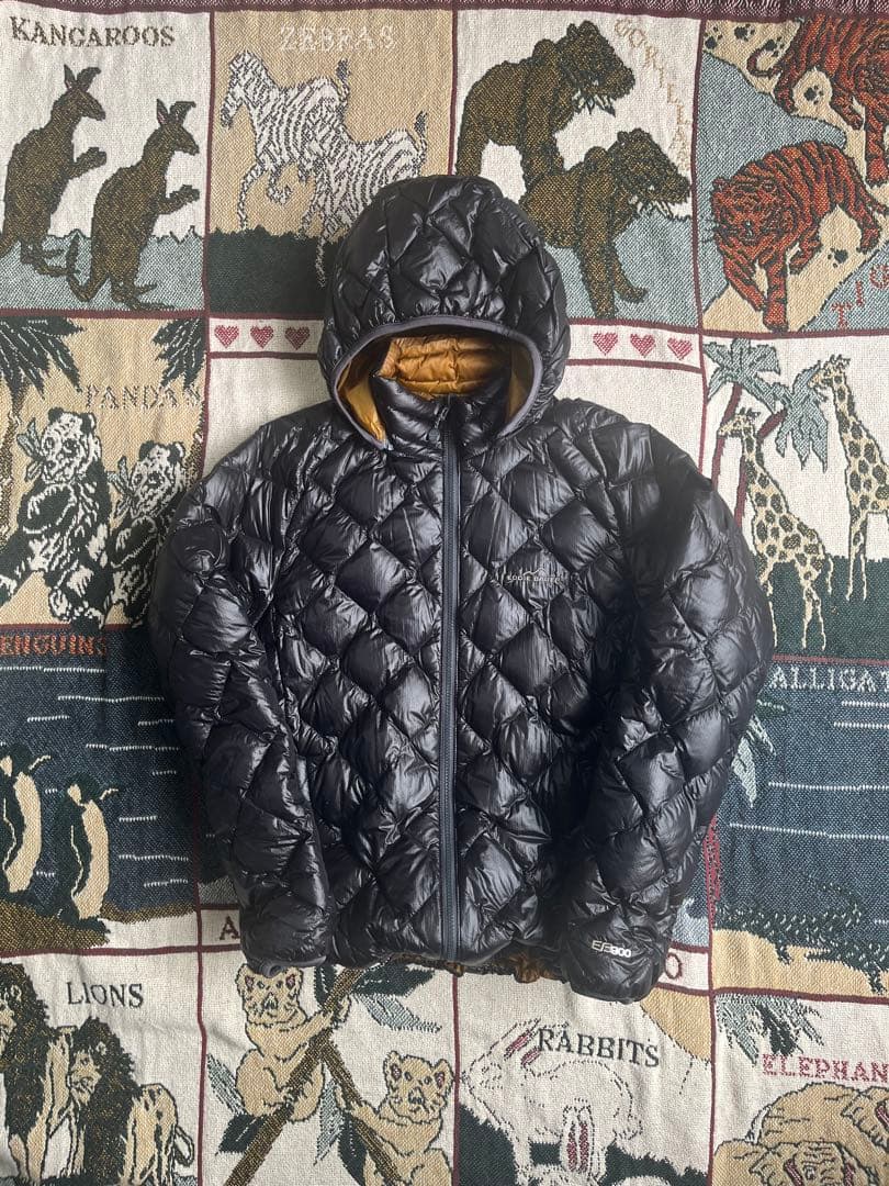 EDDIE BAUER エディーバウアー EB900 ダウン ブラック 短丈 EDDIE BAUER エディーバウアー 900フィル ダウンジャケット EB900