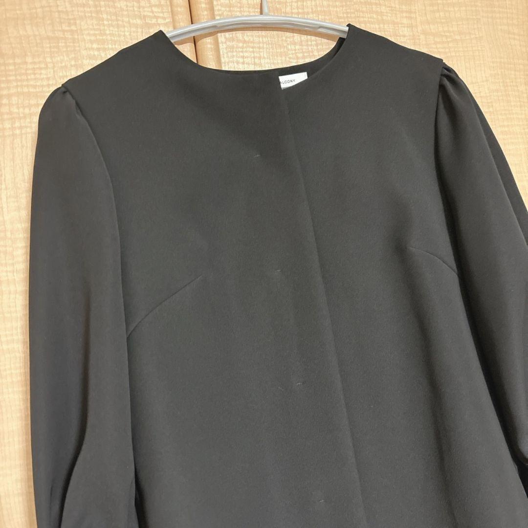 ボーダーズアットバルコニー バルーンスリーブ トップス ブラック 36