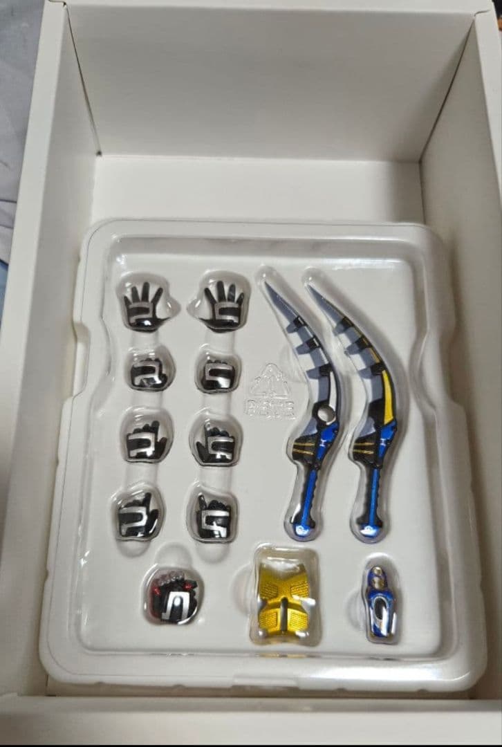 S.H.Figuarts 真骨彫 製法 仮面ライダーガタック　ハイパーフォーム