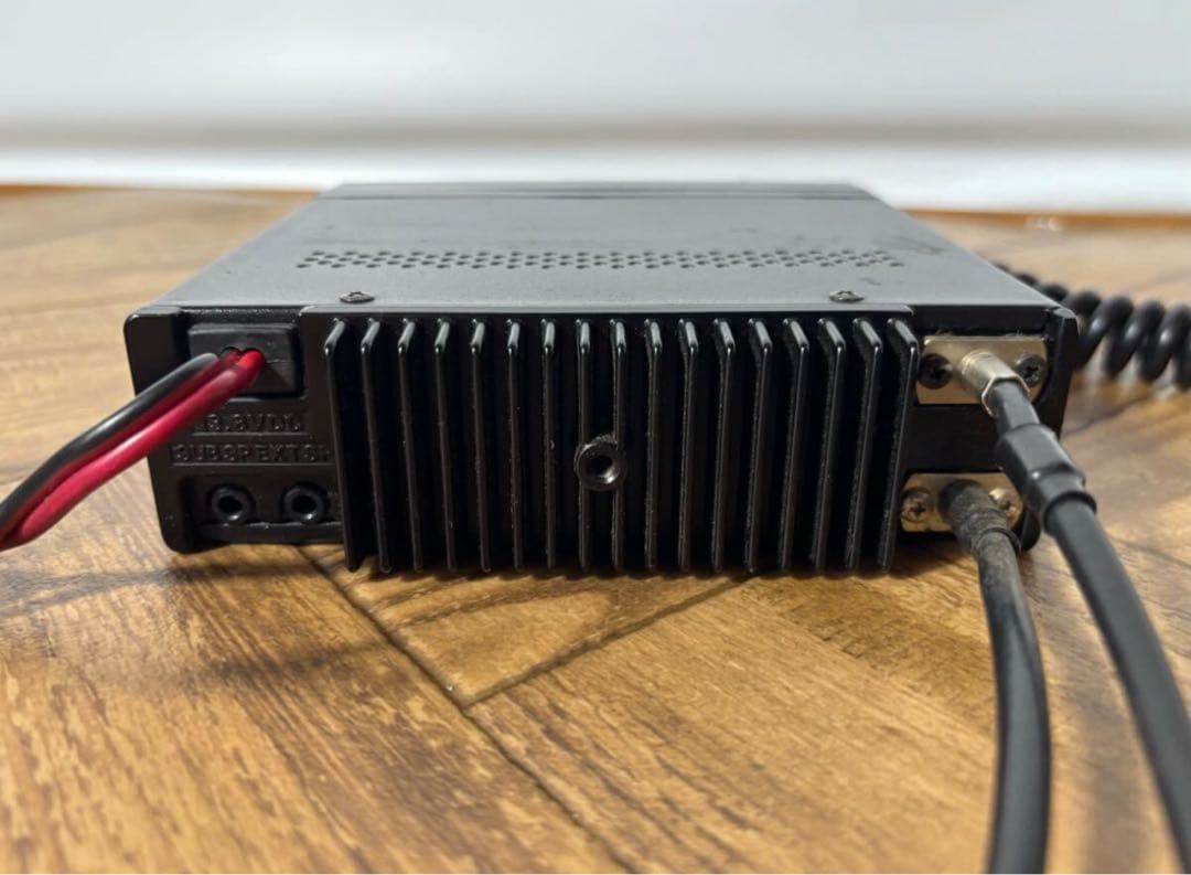 YAESU 通電OK YAESU FMトランシーバー マイク付き FT-4800