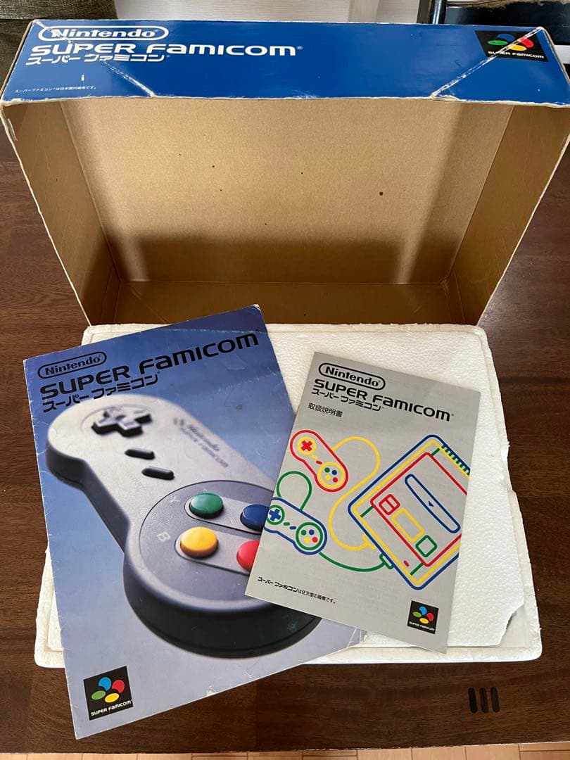 Nintendo スーパーファミコン本体とソフトのセット - メルカリ