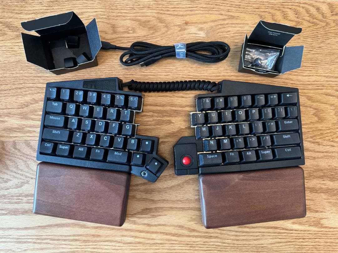 UHK 60 v2 Ultimate Hacking Keyboard - メルカリ