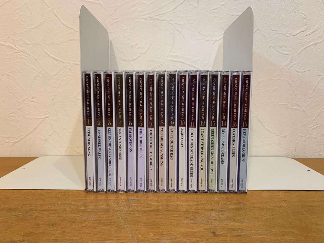 G0128-16★カントリー・ホール・オブ・フェイム 16枚セット JEF World of Golf 42 Foam Practice Balls in Metal Range Bucket