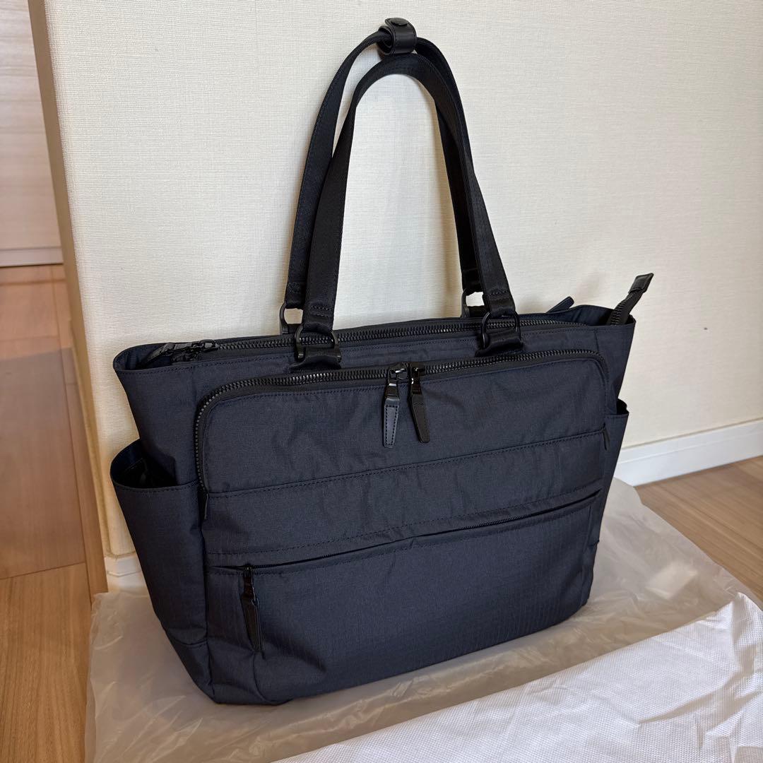 最終値下げ！新品　PIDビジネスバッグ P.I.D PID ピーアイディー nove ノーヴェ トートバッグ ビズトート