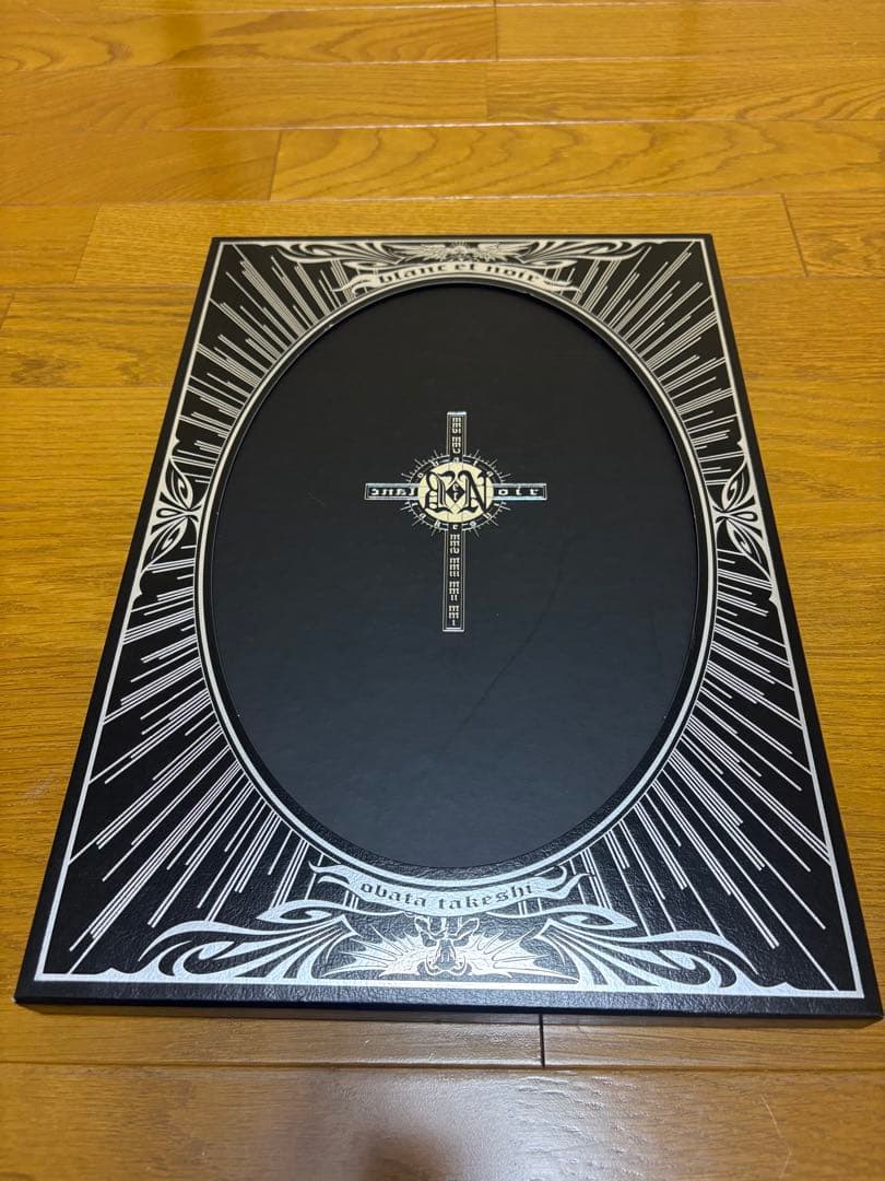 小畑健 画集 blanc et noir 初版 特典ポストカード付 - メルカリ