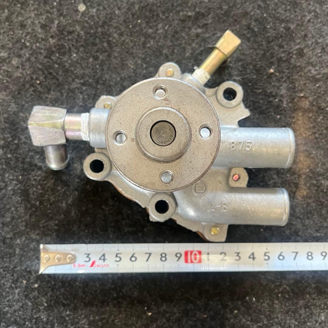 黒*ン様 未使用 ダイハツ ZMエンジン用ウォーターポンプ ハイゼットS38