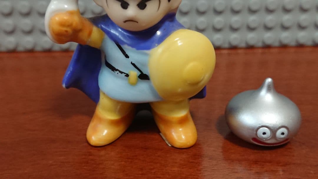 ドラゴンクエストⅢ 勇者 陶器フィギュア おまけ付 ドラクエ3 - メルカリ