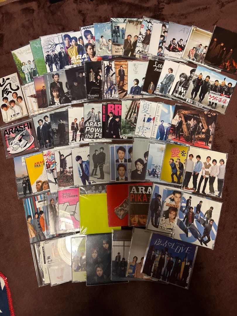 嵐シングルCD（通常盤➕初回限定盤）63枚まとめ売り Amazon.co.jp: Monster 【初回限定盤】 (CD+DVD) - 嵐: ミュージック