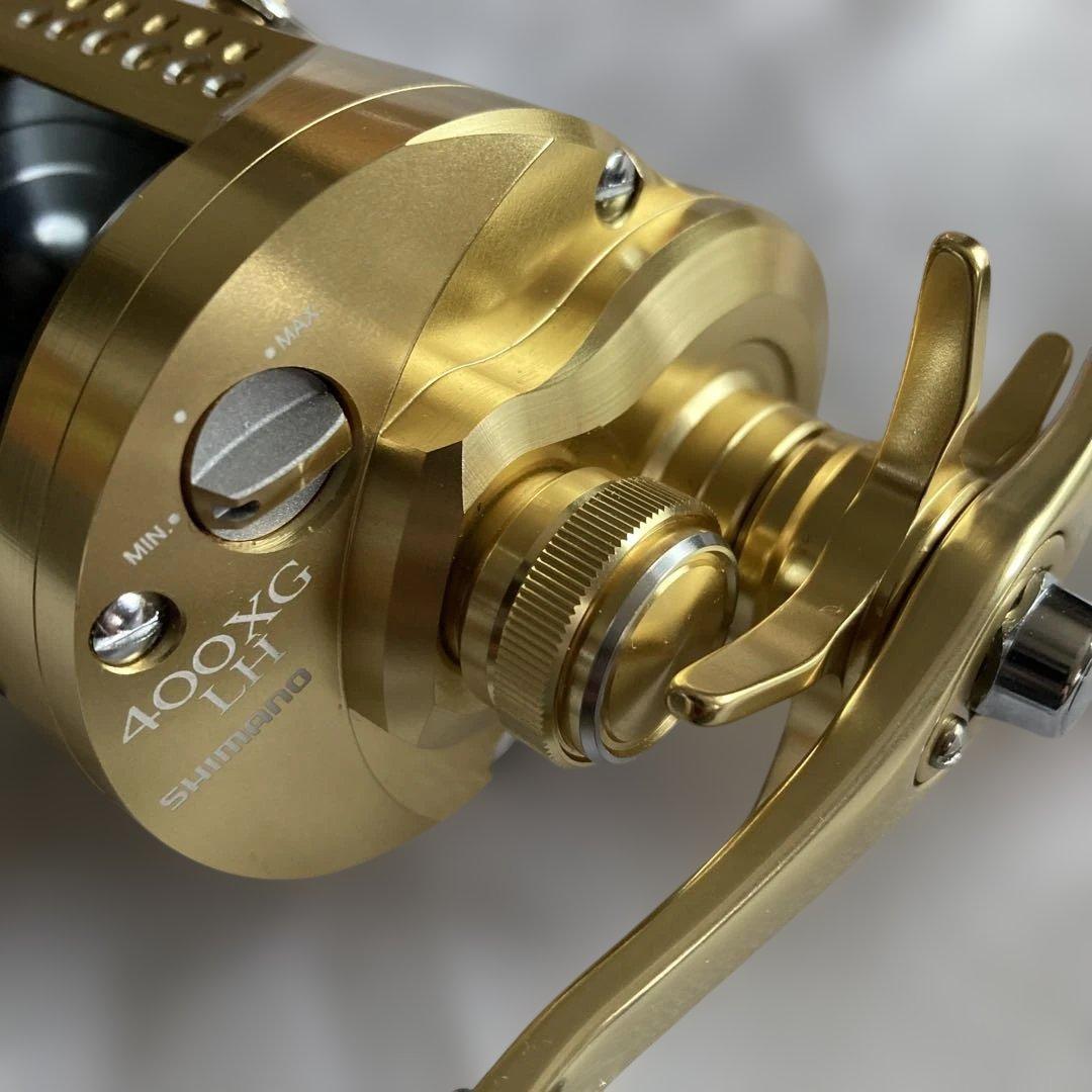 シマノ 23 カルカッタコンクエスト MD400 XGLH おまけ付き - メルカリ