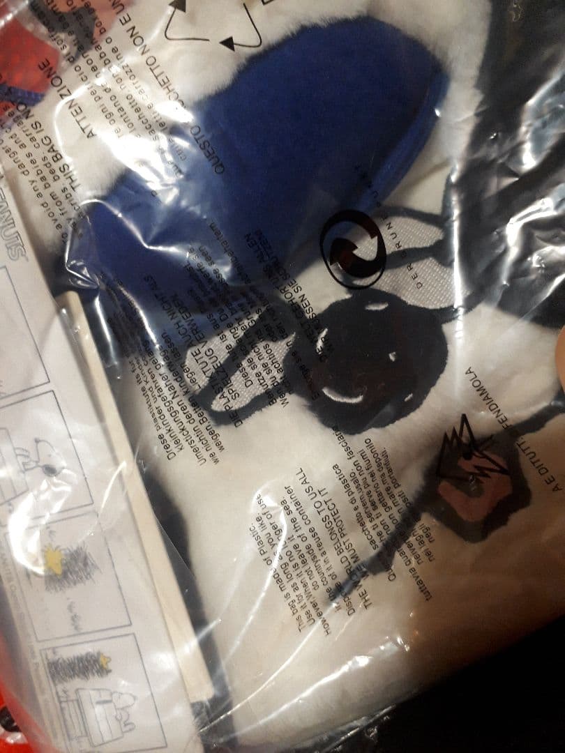 オラフ　studiogrip　ショルダーポーチ peanuts　 OLAF 完売 オラフ studiogrip ショルダーポーチ peanuts OLAF 完売 オラフ