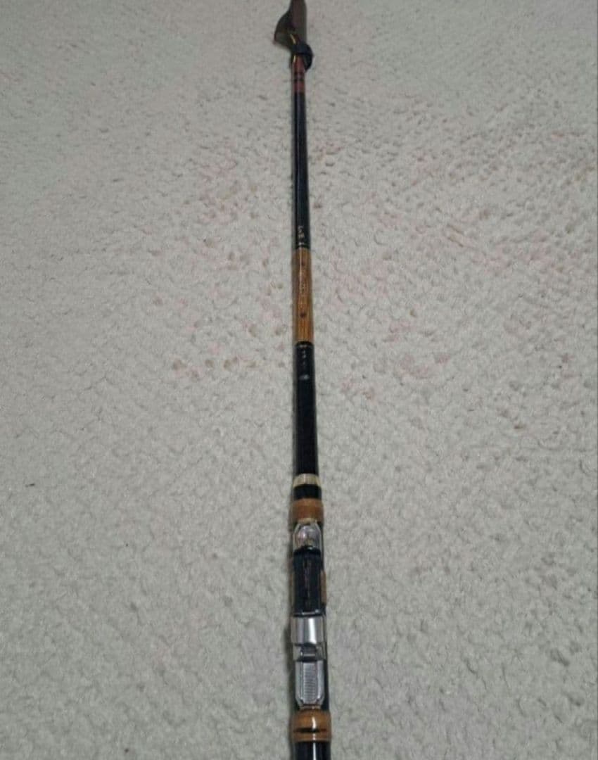 がま磯 枯冴 硬調 5.3m　がまかつ　gamakatsu　竿