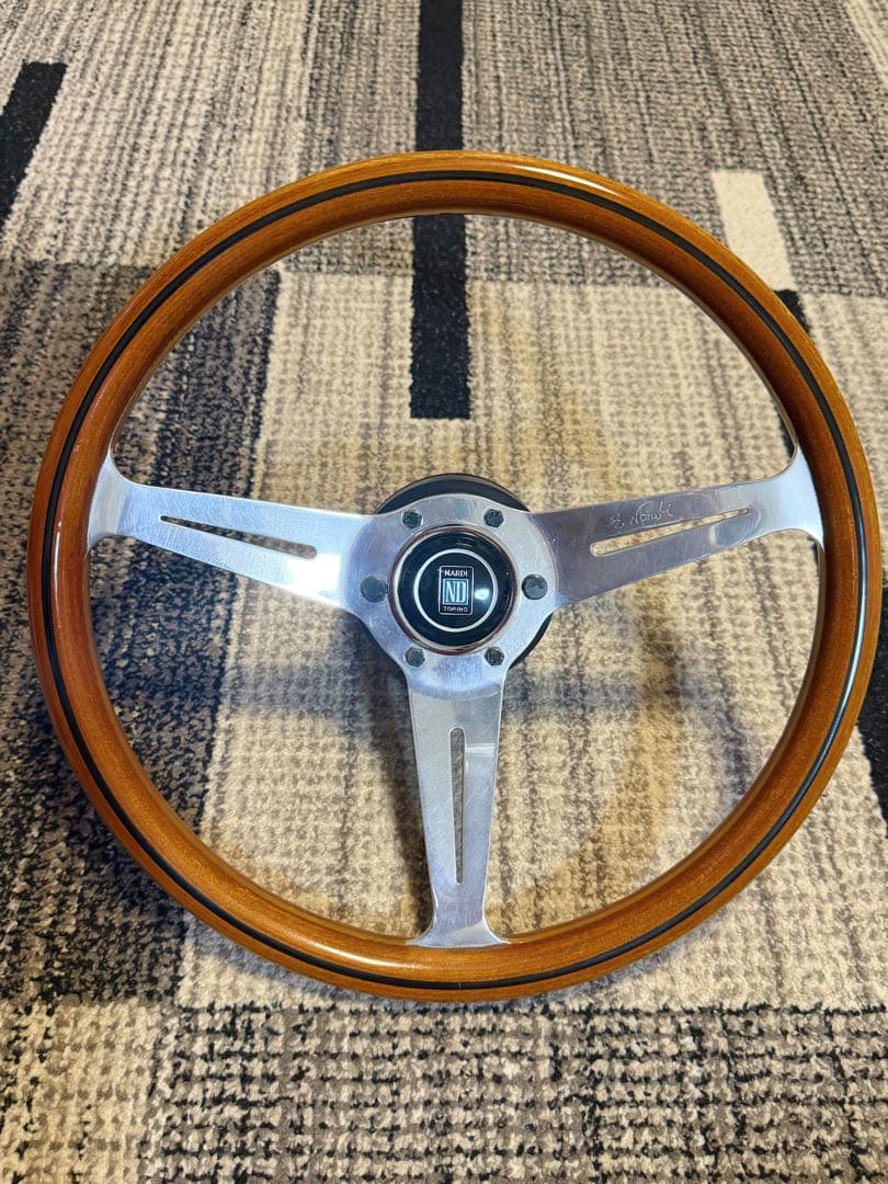 NARDI ナルディ クラシックウッド ポリッシュ 37Φホーンボタン付 NARDI/ナルディ クラシックシリーズ用 ホーンボタン 品番：NA3