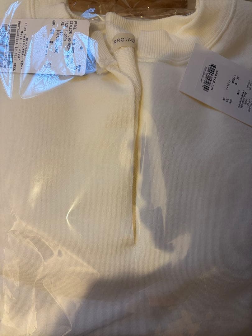 PROTAGONISTA プロタゴニスタ 別注 SLIT NECK スウェット - メルカリ