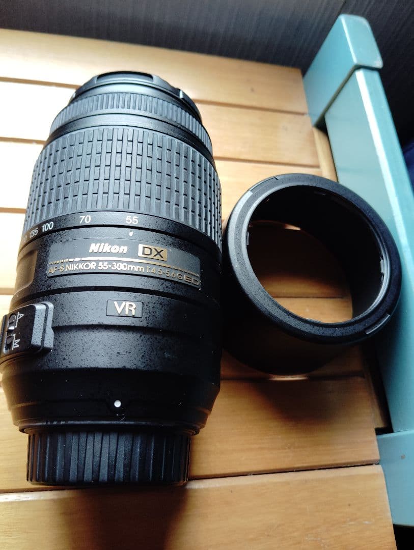 nikon DX　レンズ　AF-S 55-300 4.5 5.6G ED VR