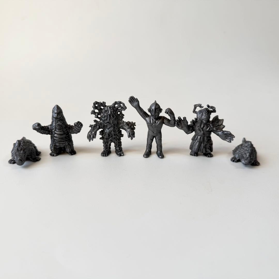 ウルトラマン 怪獣消しゴム アンティッQ ユタカ レッドキング