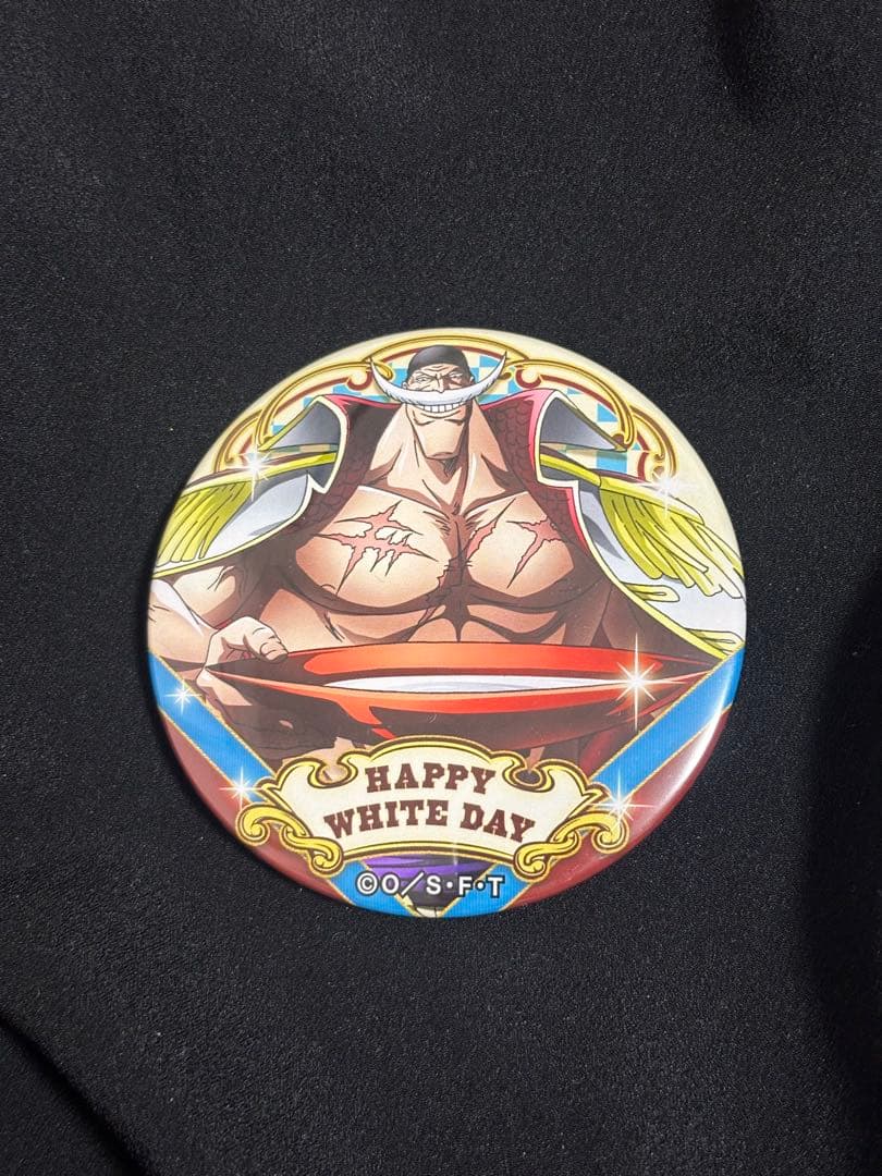 ワンピース 白ひげ 缶バッジ - メルカリ