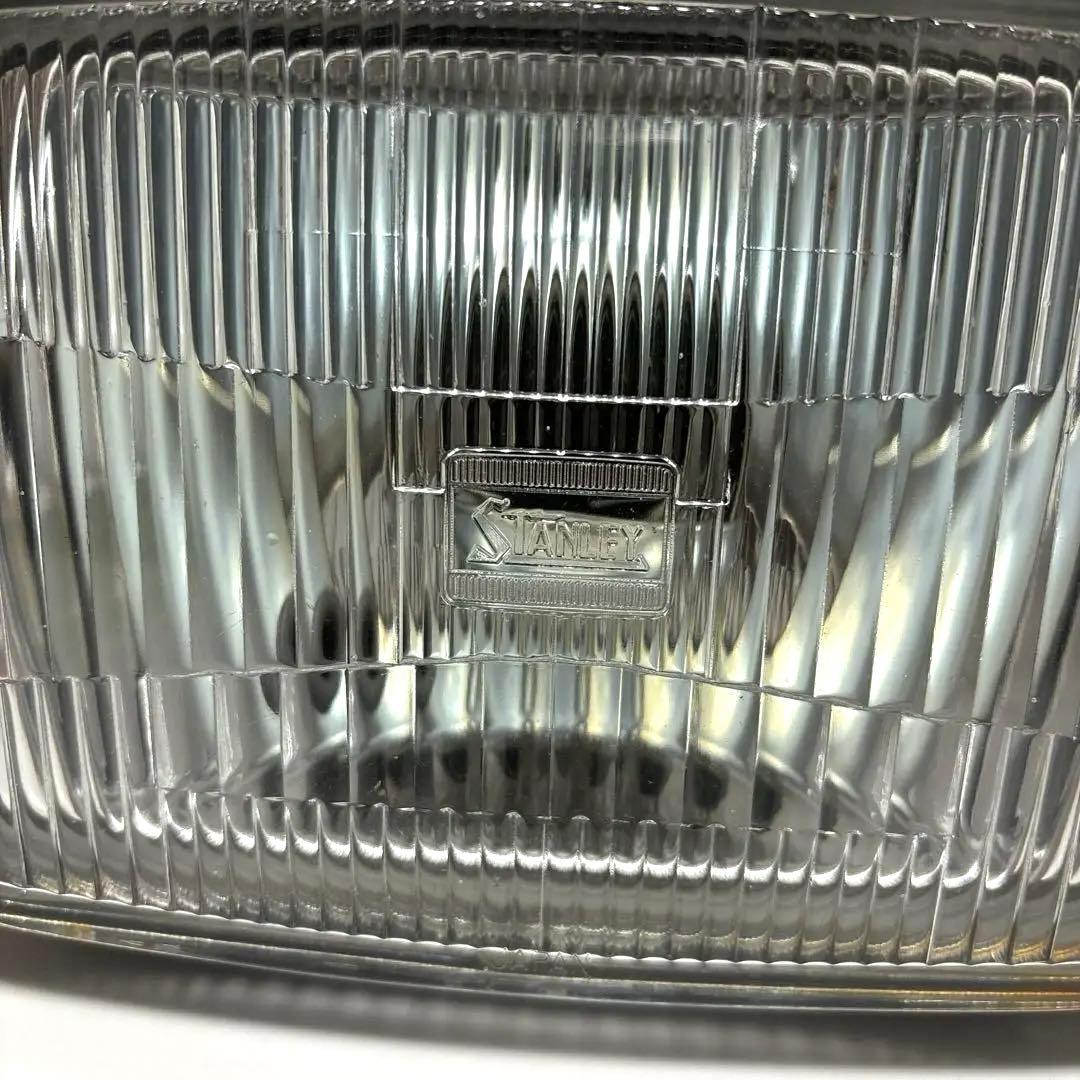 CBR400F 純正ヘッドライト周り 一式セット - メルカリ