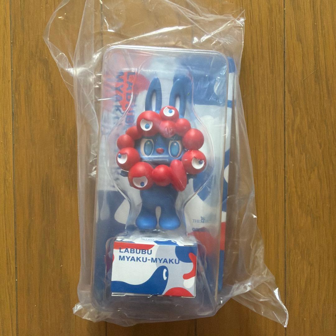 万博 LABUBU MYAKU-MYAKU 】ミャクミャク ラブブ - メルカリ
