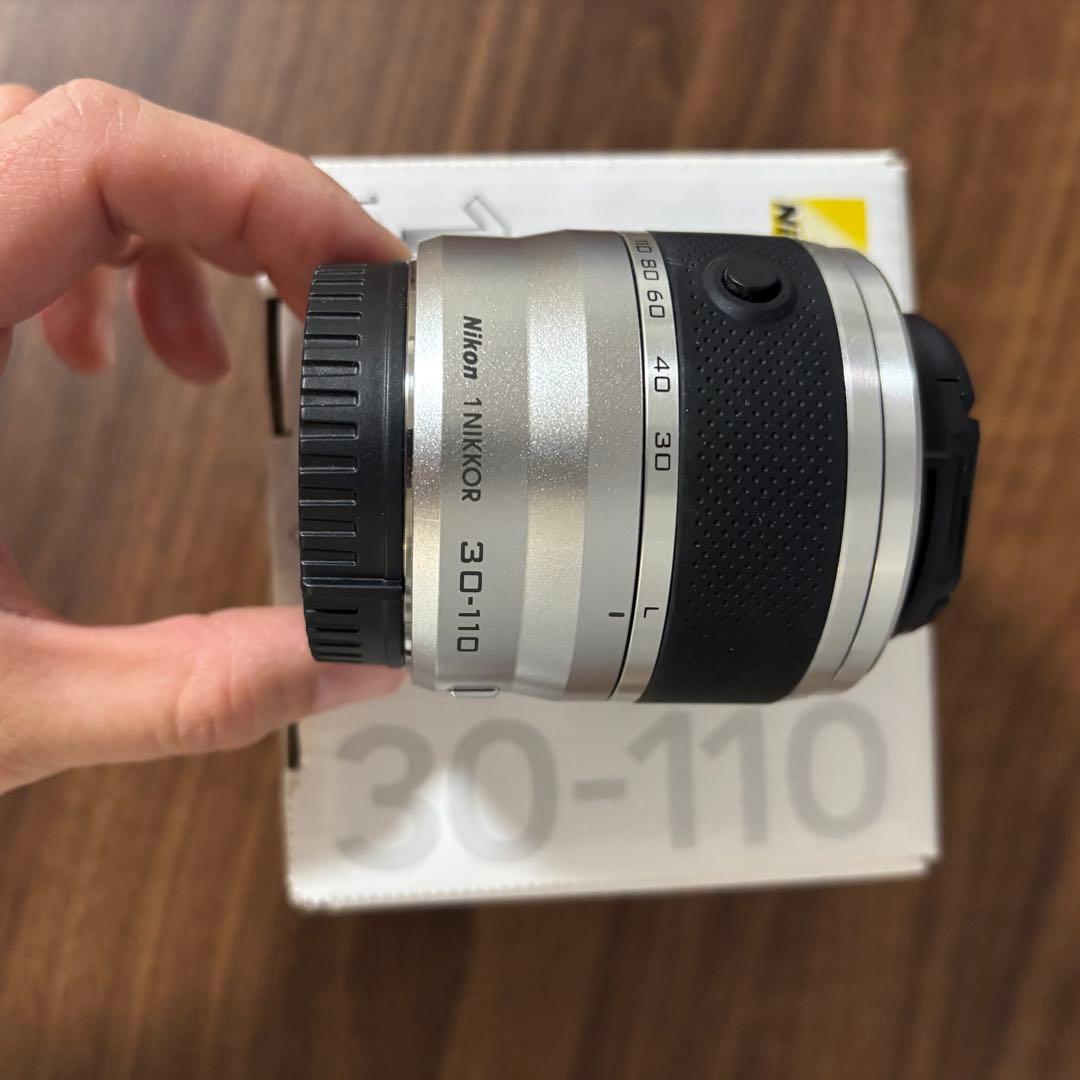 NIKKOR VR 30-110mm f/3.8-5.6 レンズ