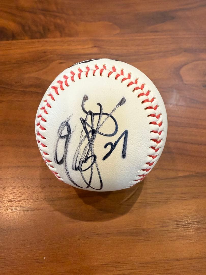 會澤翼 投げ入れ 直筆サインボール 広島東洋カープ 投げ込み - メルカリ