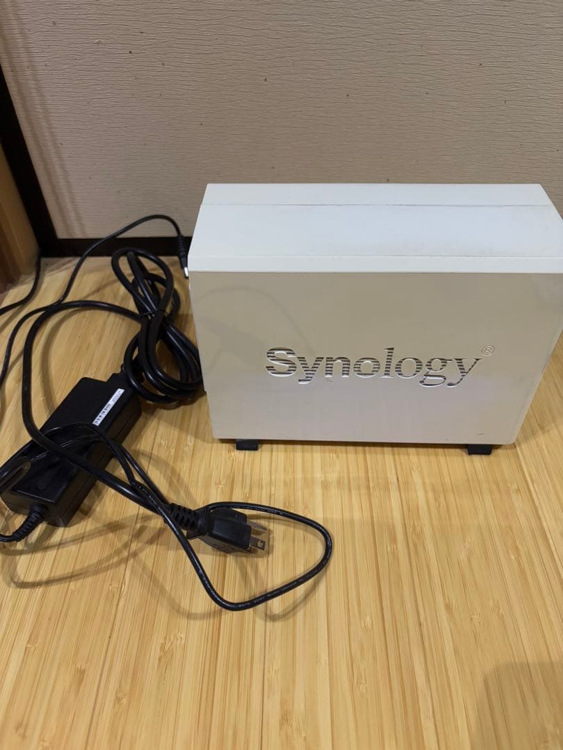 Synology DS218j HDD付き Amazon.co.jp: 【NAS HDDセット】Synology DS218j & Seagate HDD [2
