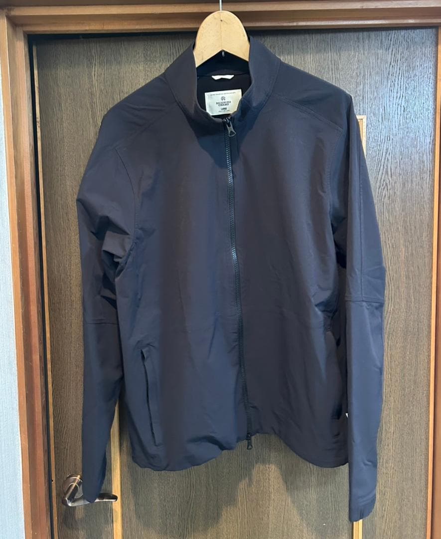 RedBull Athlete only アスリート オンリー パーカーの通販はau PAY