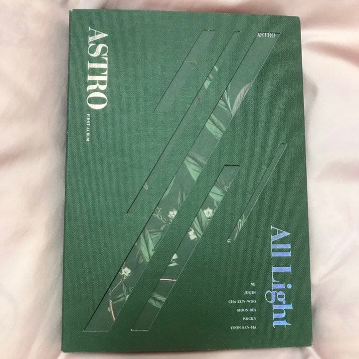 ウヌ・ムンビン 直筆サイン入り ASTRO AllLight アルバム